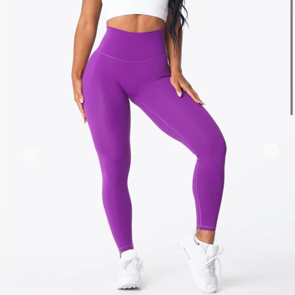 NVGTN Vibrant Purple Women's Leggings